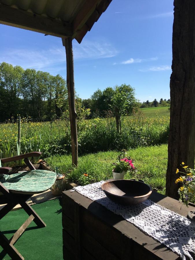 Le Petit Grange Bed & Breakfast Le Lindois Eksteriør bilde